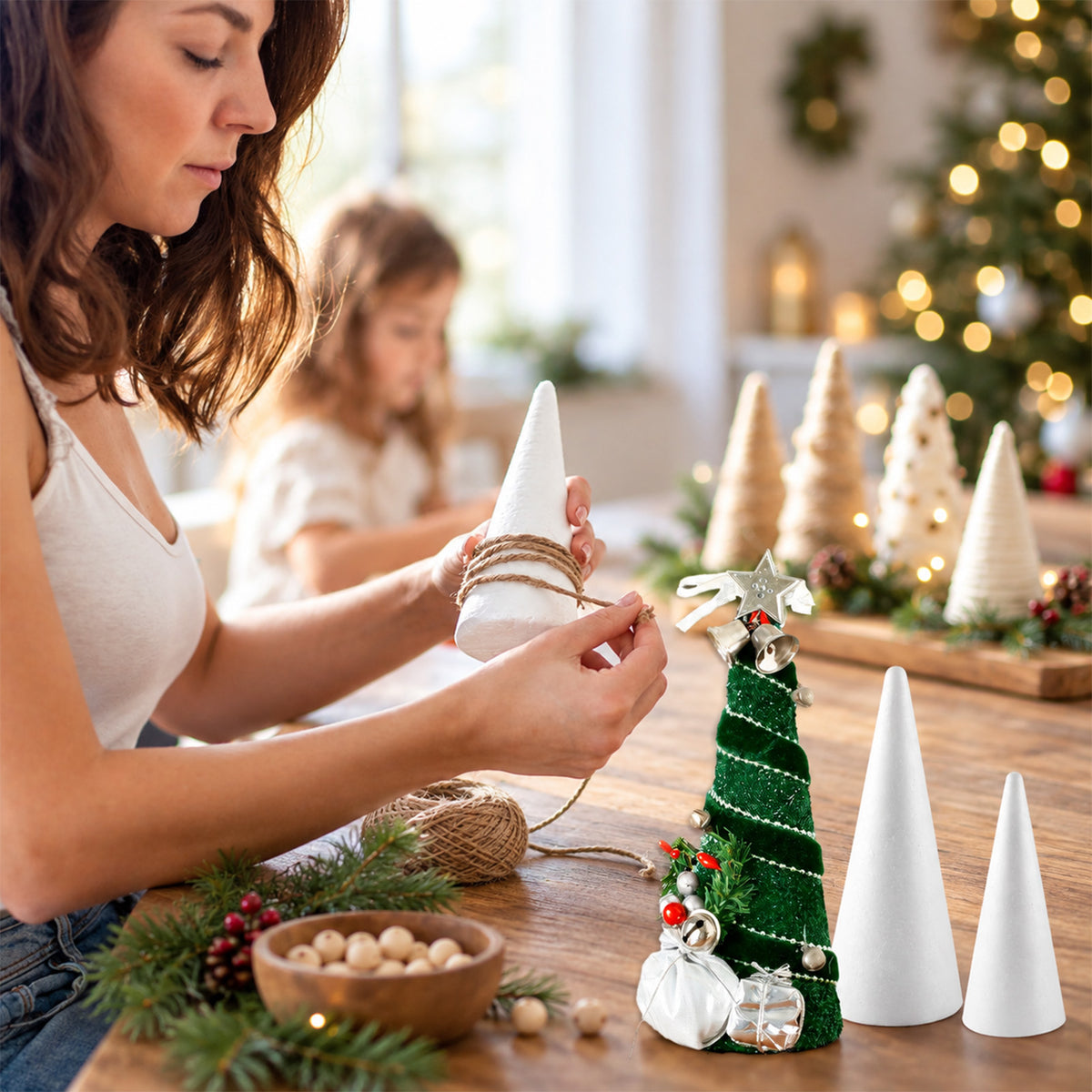 Agesis 14 pack Foam Cones for Crafts, 5 Size White Polystyrene Foam Tree Cones 9.8, 7.9, 5.6, 4.7, 3.1 inch Tall for Diy Art Projects, Christmas Trees, Gnomes, Holiday Decorations